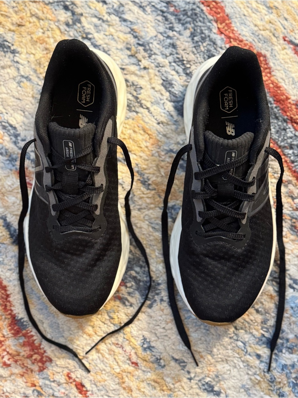 Ladies Black New Balance Fresh Foam Arishi Running/Athletic Sneakers